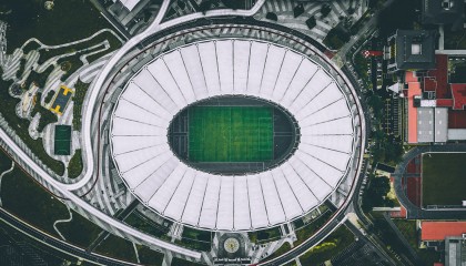 澳门新葡京官方入口-王者归来，费德勒逆转首场低迷，利物浦全场沸腾见证传奇